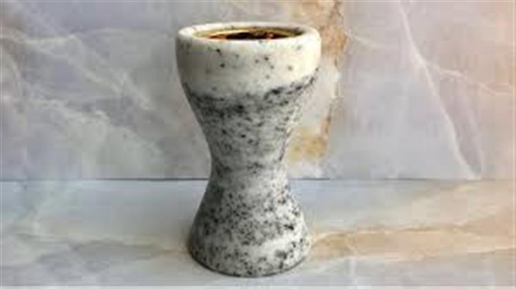 Designer Marble Twisted Round Mubkhar